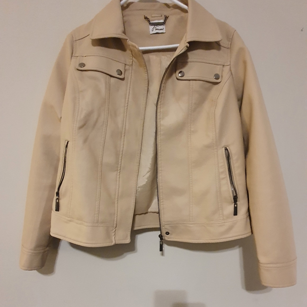 Jacket - Picture 3 of 9